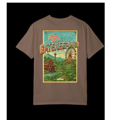 BRING BACK GATEKEEPING - GATLINBURG POSTCARD