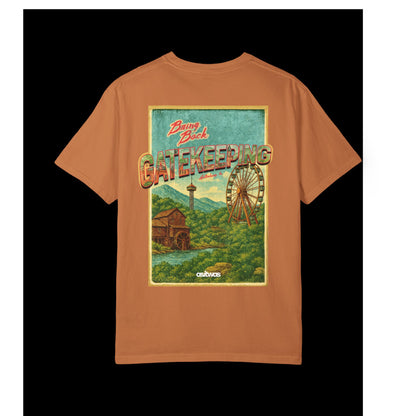 BRING BACK GATEKEEPING - GATLINBURG POSTCARD